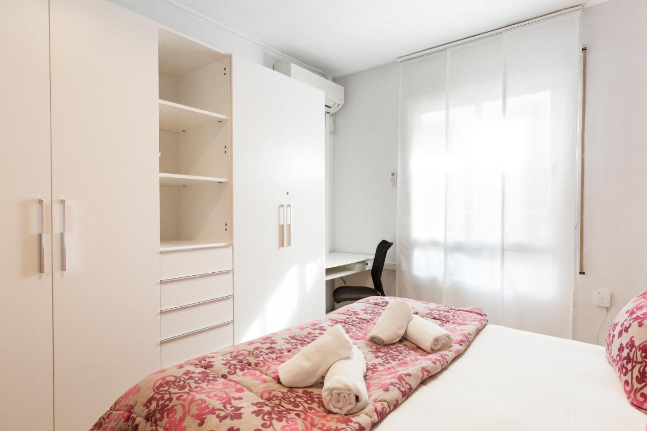 Stay U-Nique Apartments Radas II Barcelona Zewnętrze zdjęcie